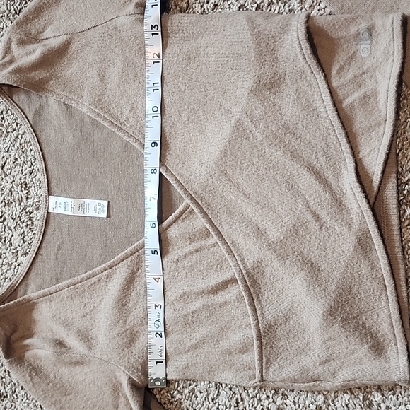 Alo Yoga Amelia Luxe Long Sleeve - Picture 5 of 7